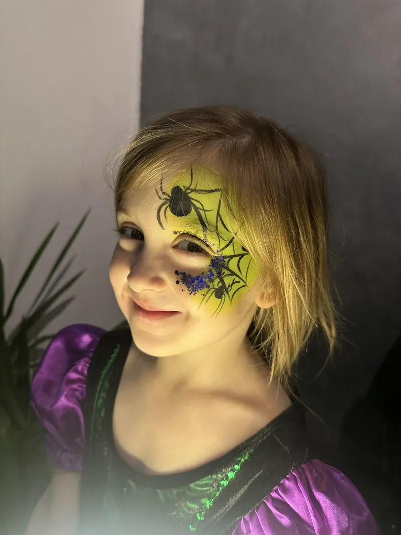 Dazzl face painting work